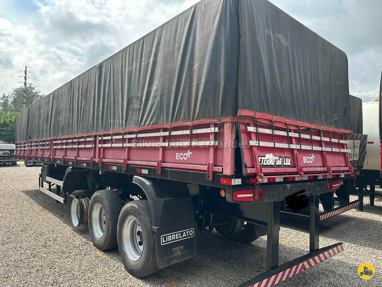 CARRETA SEMI-REBOQUE GRANELEIRO Silvio Caminhões TUBARAO SANTA CATARINA SC